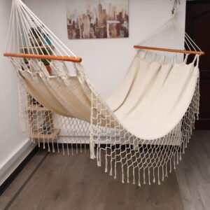 Hamaca en Algodón con soporte en Madera Beige